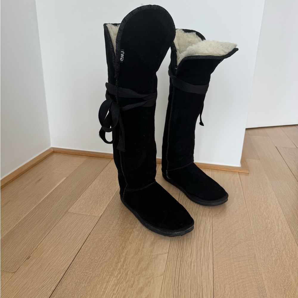 Emu Australia Sheepskin Black Shearling-Lined Ove The Knee Boots